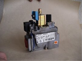 Ventil 825 NOVA, 230V/28V, M9x1, 3-37 mb
